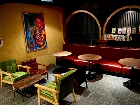 NORTH VILLAGE 店内