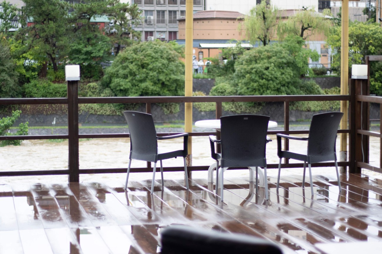 NORTH VILLAGE 川床